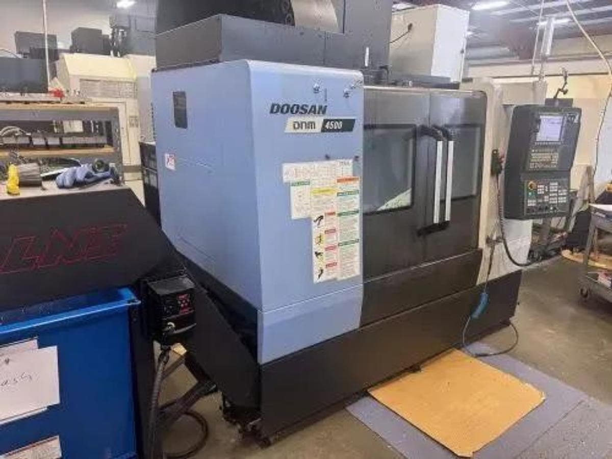 Doosan DNM 4500 · مستعملة 2019 · صورة المصدر 1